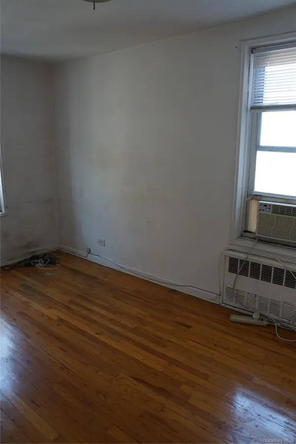 1332 Metropolitan AVE #6K, Bronx, NY 10462