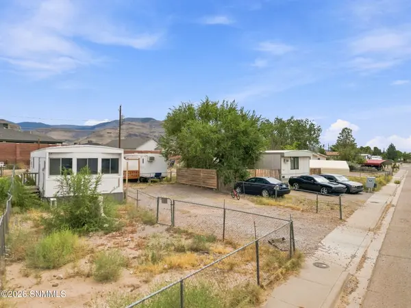 1307 Casady DR, Alamogordo, NM 88310