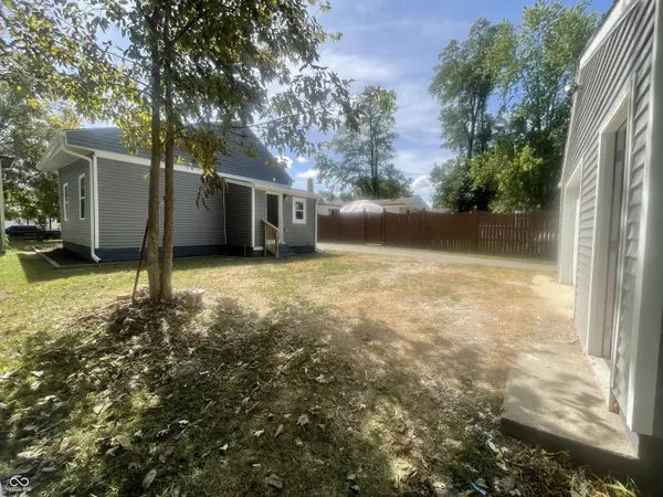 626 W Franklin ST, Shelbyville, IN 46176