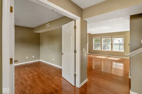 5455 Reston DR, Plainfield, IN 46168