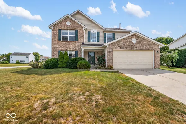 5455 Reston DR, Plainfield, IN 46168