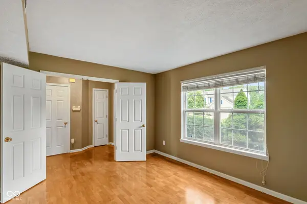 5455 Reston DR, Plainfield, IN 46168
