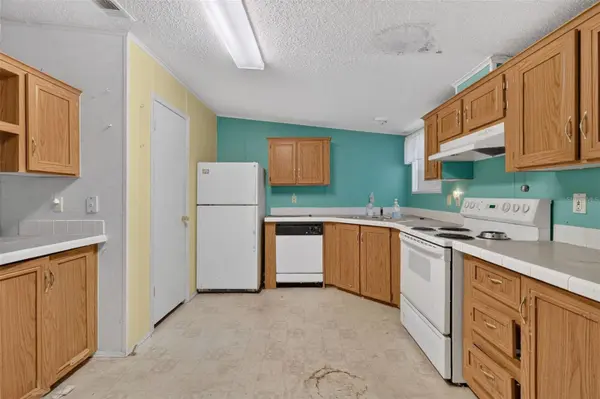 16080 SE 128 TER, Weirsdale, FL 32195