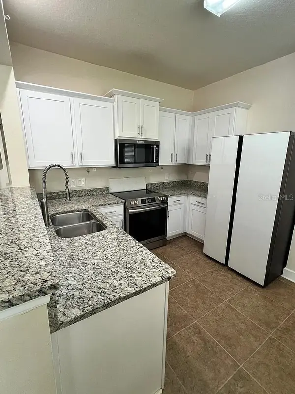 6058 TWAIN ST #101, Orlando, FL 32835