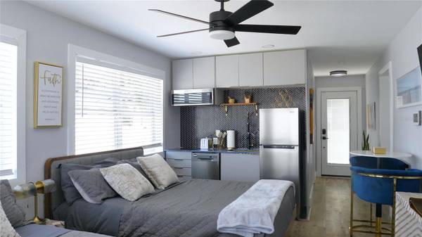 137 N HOLLYWOOD AVE #1, Daytona Beach, FL 32118