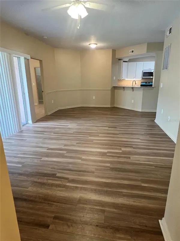 5512 METROWEST BLVD #12-201, Orlando, FL 32811