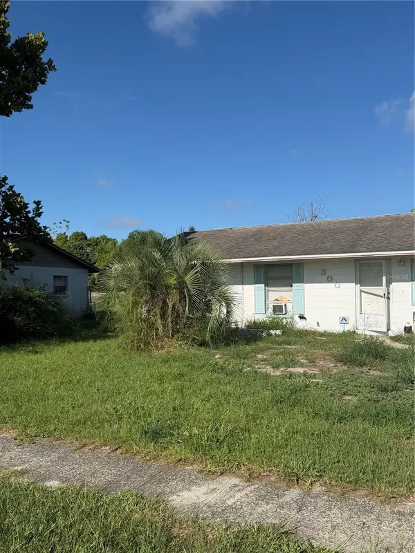 300 ROOSEVELT SQ, Oviedo, FL 32765