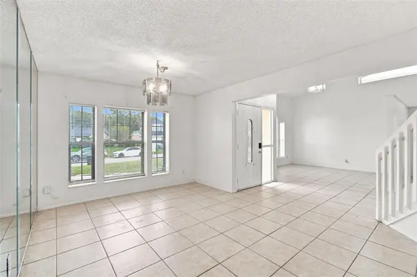 5676 BRECKENRIDGE CIR, Orlando, FL 32818
