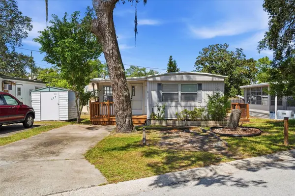 815 ELKAN DR, Tarpon Springs, FL 34689