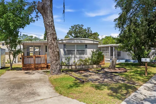 815 ELKAN DR, Tarpon Springs, FL 34689