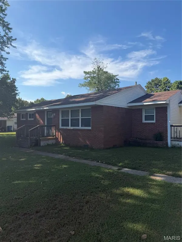 435 Vandenvender AVE, New Madrid, MO 63869