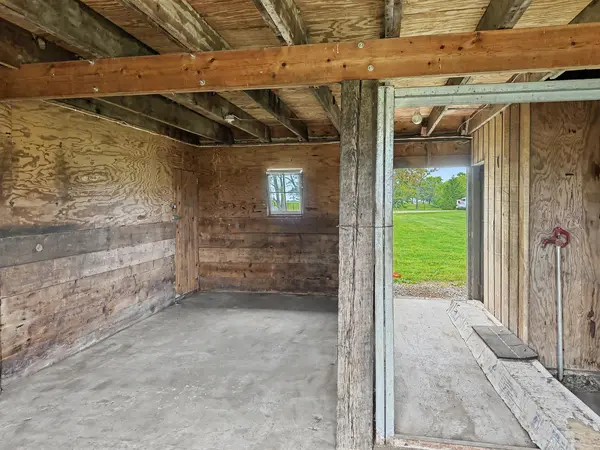 2661 E 900 North RD, Milford, IL 60953