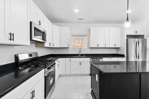 94 W 30th PL, South Chicago Heights, IL 60411