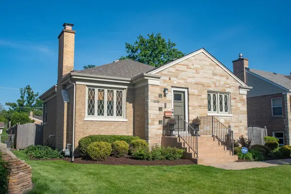1213 Kemman AVE, La Grange Park, IL 60526