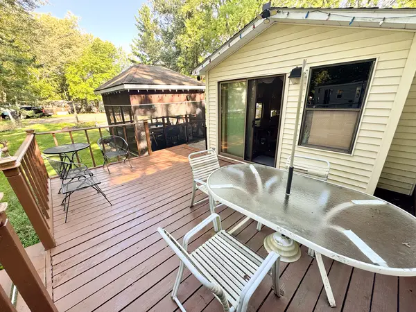 11/235 Woodhaven, Sublette, IL 61367
