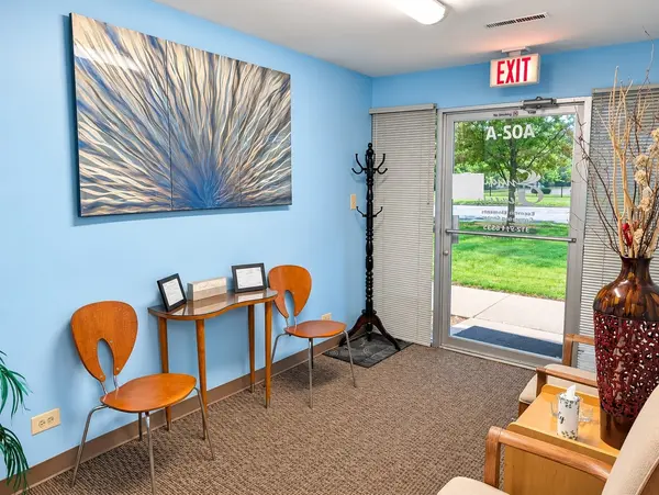 402 W Boughton RD #402A, Bolingbrook, IL 60440