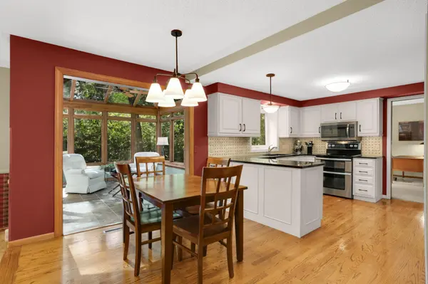 14985 Ironwood CT, Eden Prairie, MN 55346