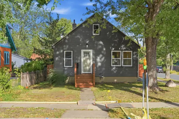 3857 44th AVE S, Minneapolis, MN 55406