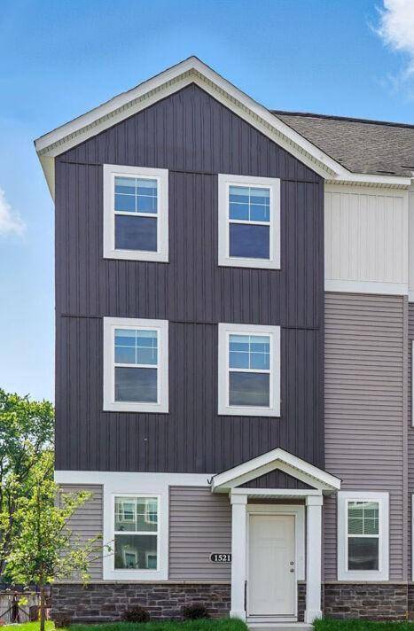 8780 Island Trail Echo N #A, Lake Elmo, MN 55001