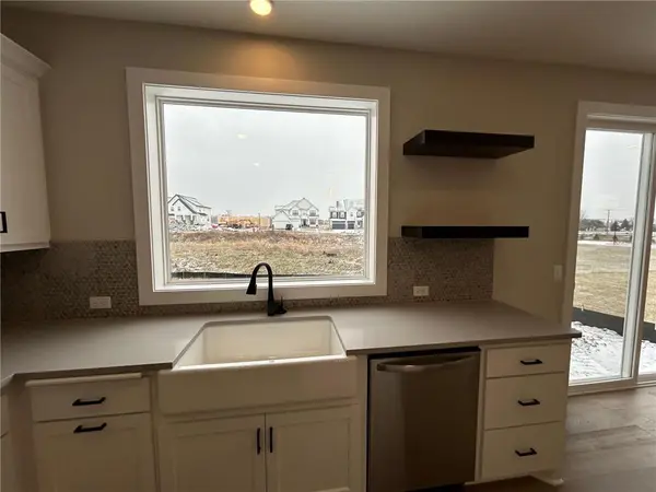 6546 108th ST S, Cottage Grove, MN 55016