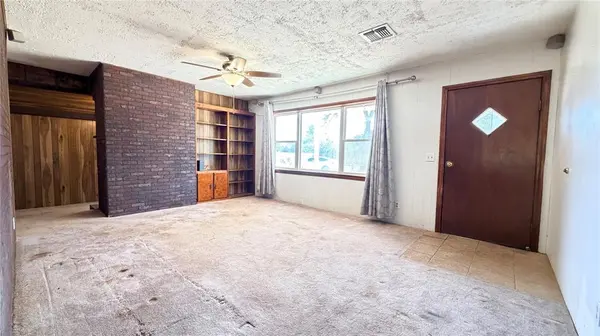 106 Baker ST, Shawnee, OK 74801
