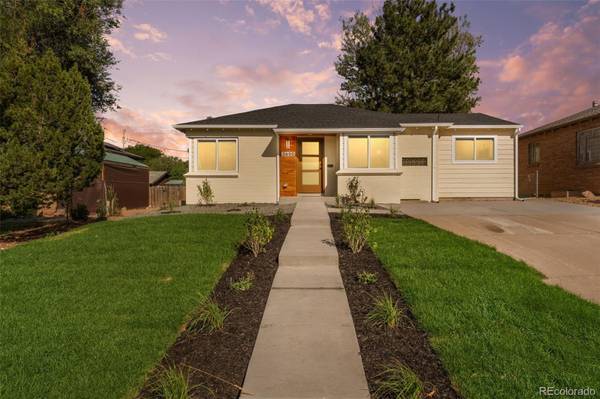 3690 Newport ST, Denver, CO 80207