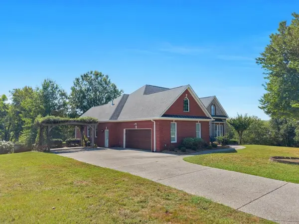 2006 Brunswick Dr, Lebanon, TN 37087