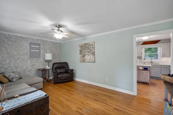 818 Dale Ridge Rd, Dowelltown, TN 37059