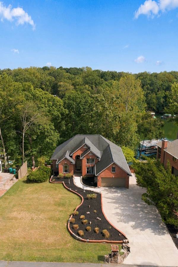 228 Murray Lake Dr, Winchester, TN 37398