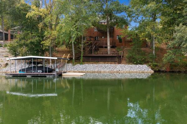 228 Murray Lake Dr, Winchester, TN 37398