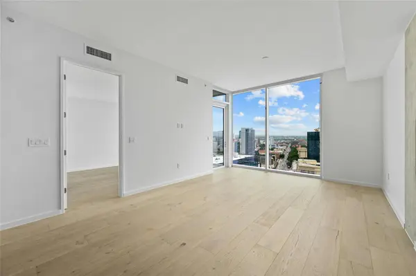 313 W 17th ST #2103, Austin, TX 78701