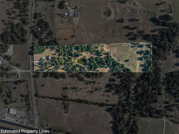 139 Fm 696, Elgin, TX 78621