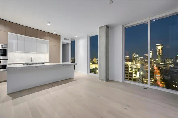 313 W 17th ST #2305, Austin, TX 78701