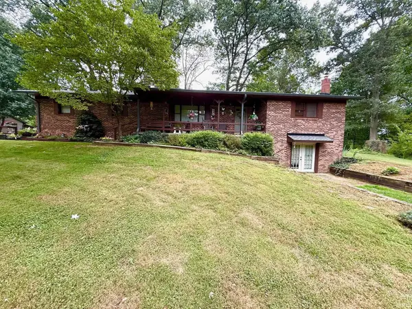 3941 S Owensburg RD, Springville, IN 47462