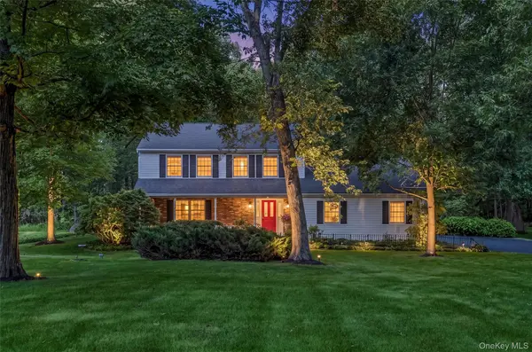 5 Stormville RD, Hopewell Junction, NY 12533