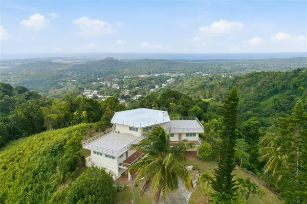 988 KM 1.5, Luquillo, PR 00773