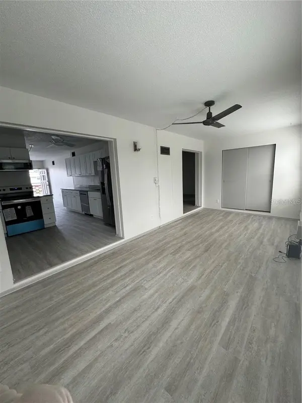 2072 AUSTRALIA WAY W #48, Clearwater, FL 33763