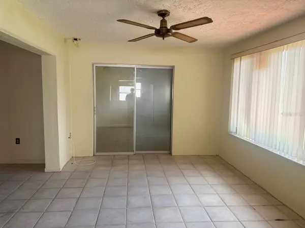 5460 LEMON TREE LN N, Pinellas Park, FL 33782