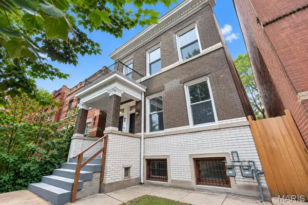3219 Cherokee ST, St Louis, MO 63118