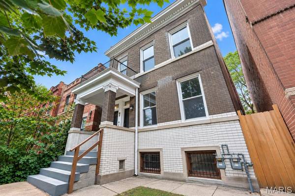 3219 Cherokee ST, St Louis, MO 63118