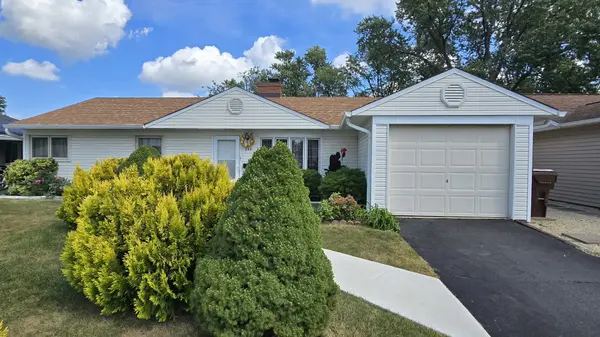 250 Marquette ST, Park Forest, IL 60466