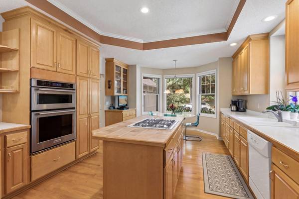 5329 Ashcroft RD, Minnetonka, MN 55345