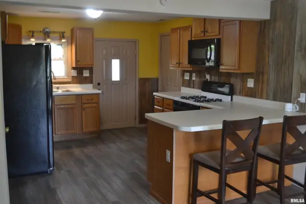 7706 S JEFFERSON ST, Bartonville, IL 61607
