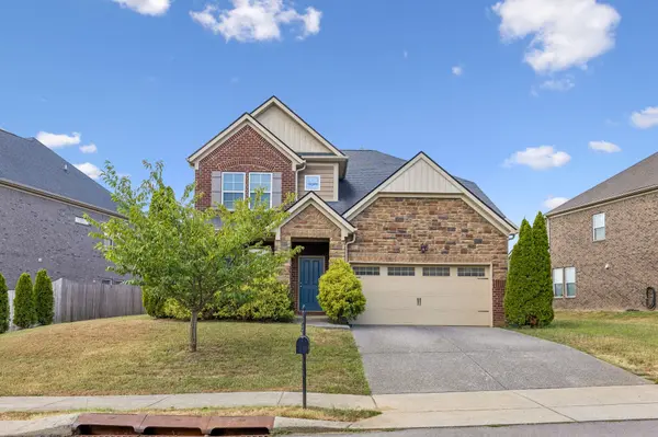 5032 Napoli Dr, Mount Juliet, TN 37122