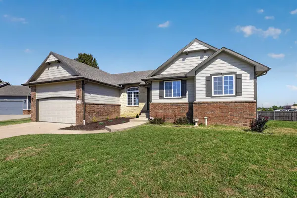 5216 N Colonial, Bel Aire, KS 67226