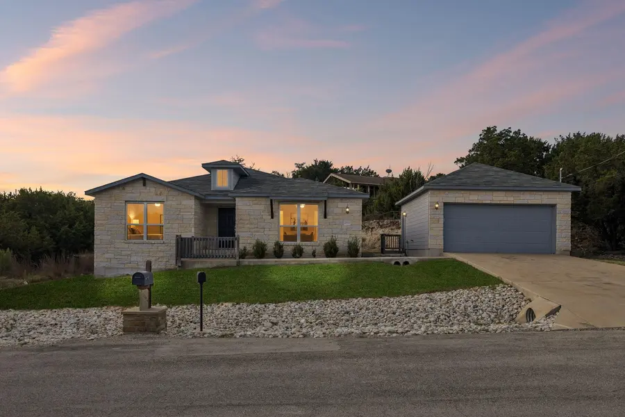 20915 Oak Dale DR, Lago Vista, TX 78645