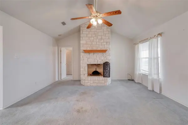 615 County Road 357, Granger, TX 76530