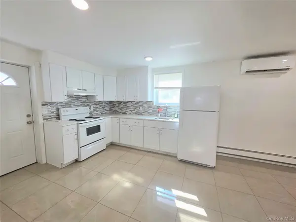 42 Carlton AVE, Mastic, NY 11950