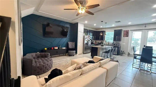 2384 SEDGE GRASS WAY, Orlando, FL 32824