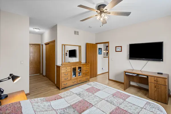 21452 Papoose Lake DR #21452, Crest Hill, IL 60403